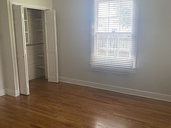 5th image of 1809 Cherrydale Ave