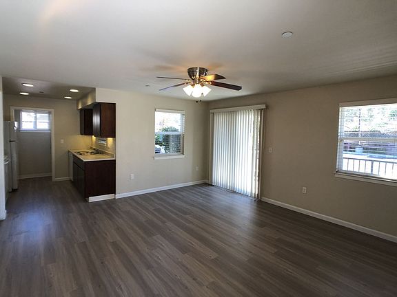 2nd image of 28 S 20th St APT 3