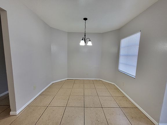 5th image of 6101 Crickethollow Dr