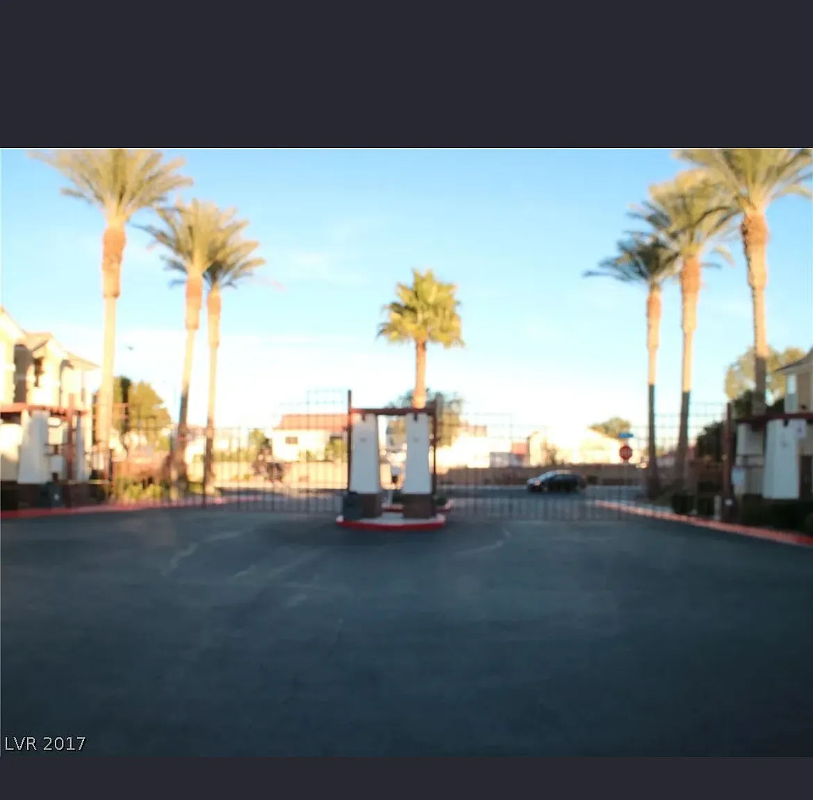 3 bed, 1443 sqft, $1,900 — Photo 3