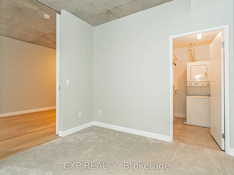 179 George St #505 — Photo 10