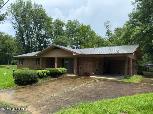96 Hill St, West Point, MS 39773
