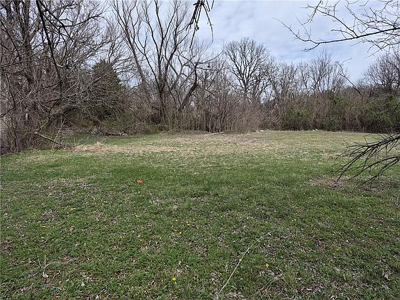 2nd image of Harper Rd