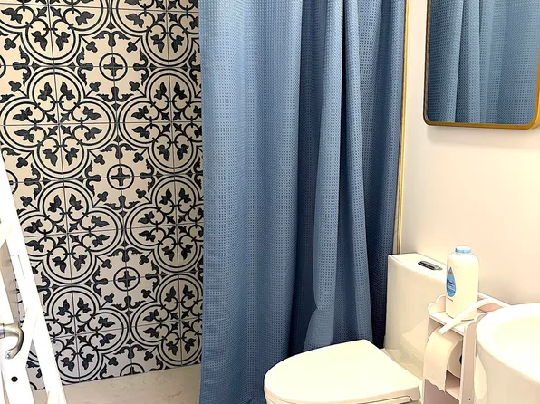 4315 Park Avenue image 12 of 16