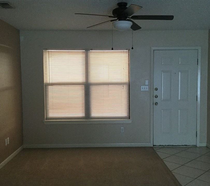 1st image of 3001 N J St APT 4
