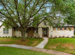 4723 Lake Village Dr, Weston Lakes, TX 77441