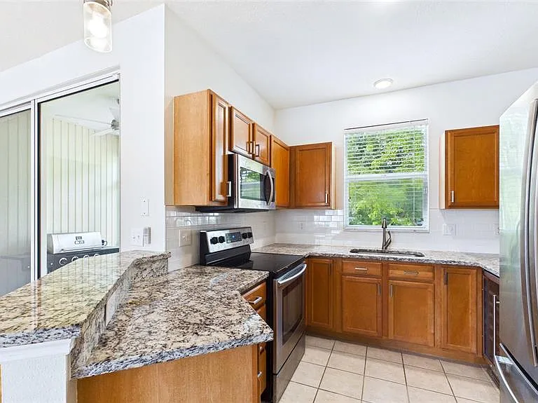 12426 Country White Cir — Photo 4