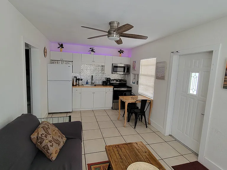 10117 Cortez Rd W — Photo 7