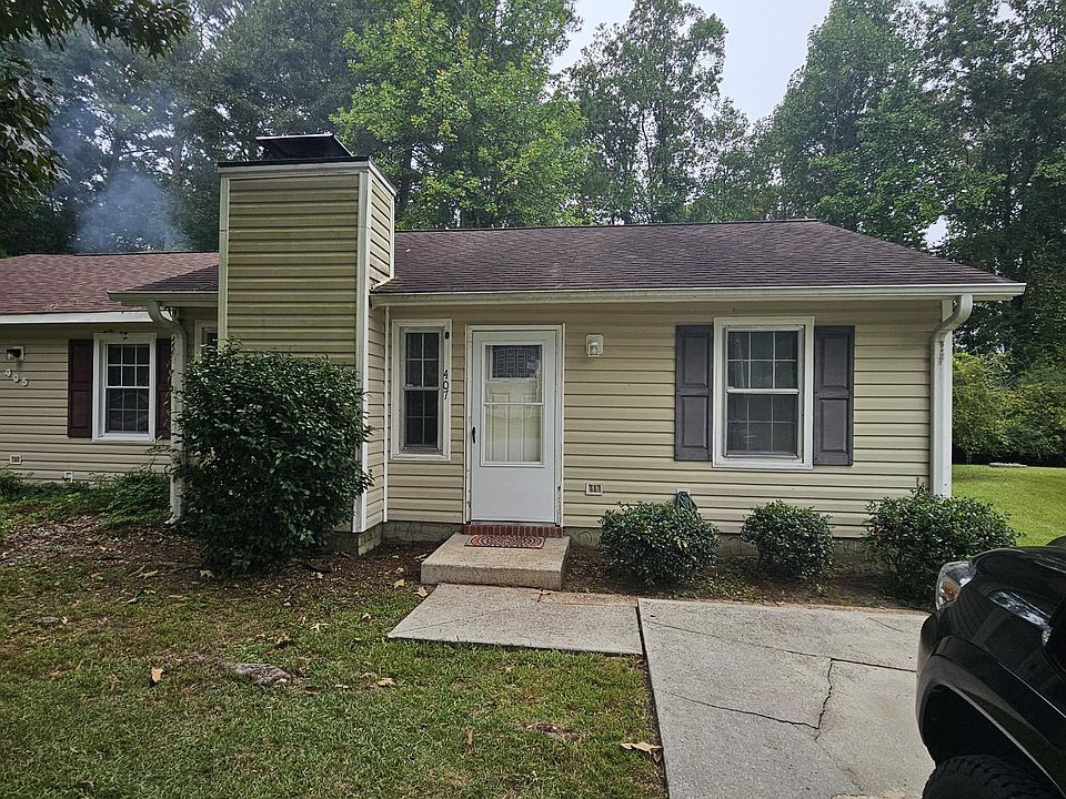 1st image of 407 Cedar Creek Dr