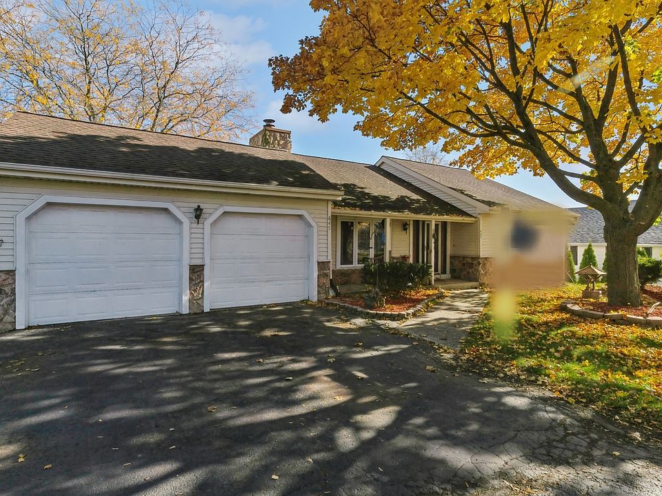 1st image of 645 Stewart Ct