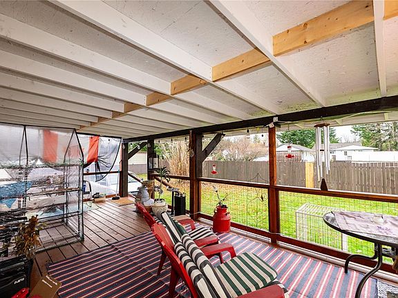 3rd image of 1630 Croation Rd #11