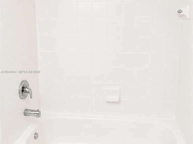 2931 SE 12th Rd #10655 — Photo 12