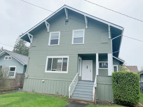 1233 Grant St, Bellingham, WA 98225