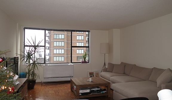 4th image of 211 W 56th St APT 28k