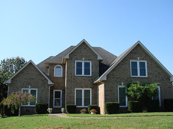 2nd image of 3166 Quincy Ln