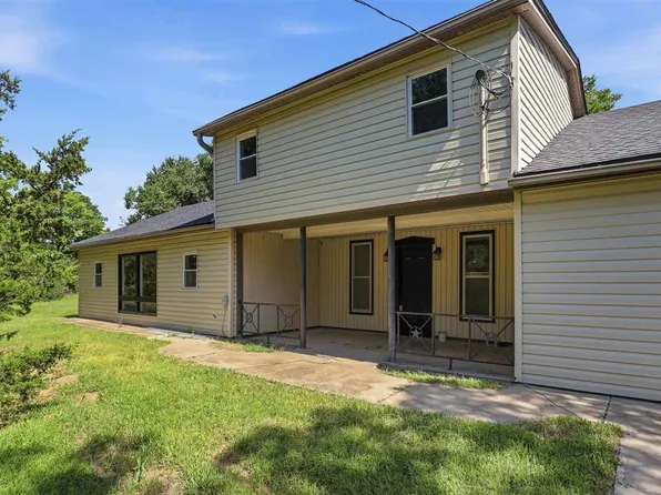 7359 E Lake Rd, Ponca City, OK 74604