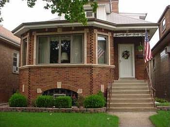 1st image of 7942 W Fletcher St