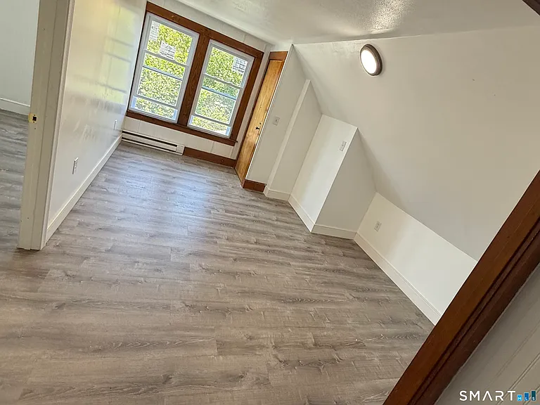 142 Montauk Ave #3 — Photo 9
