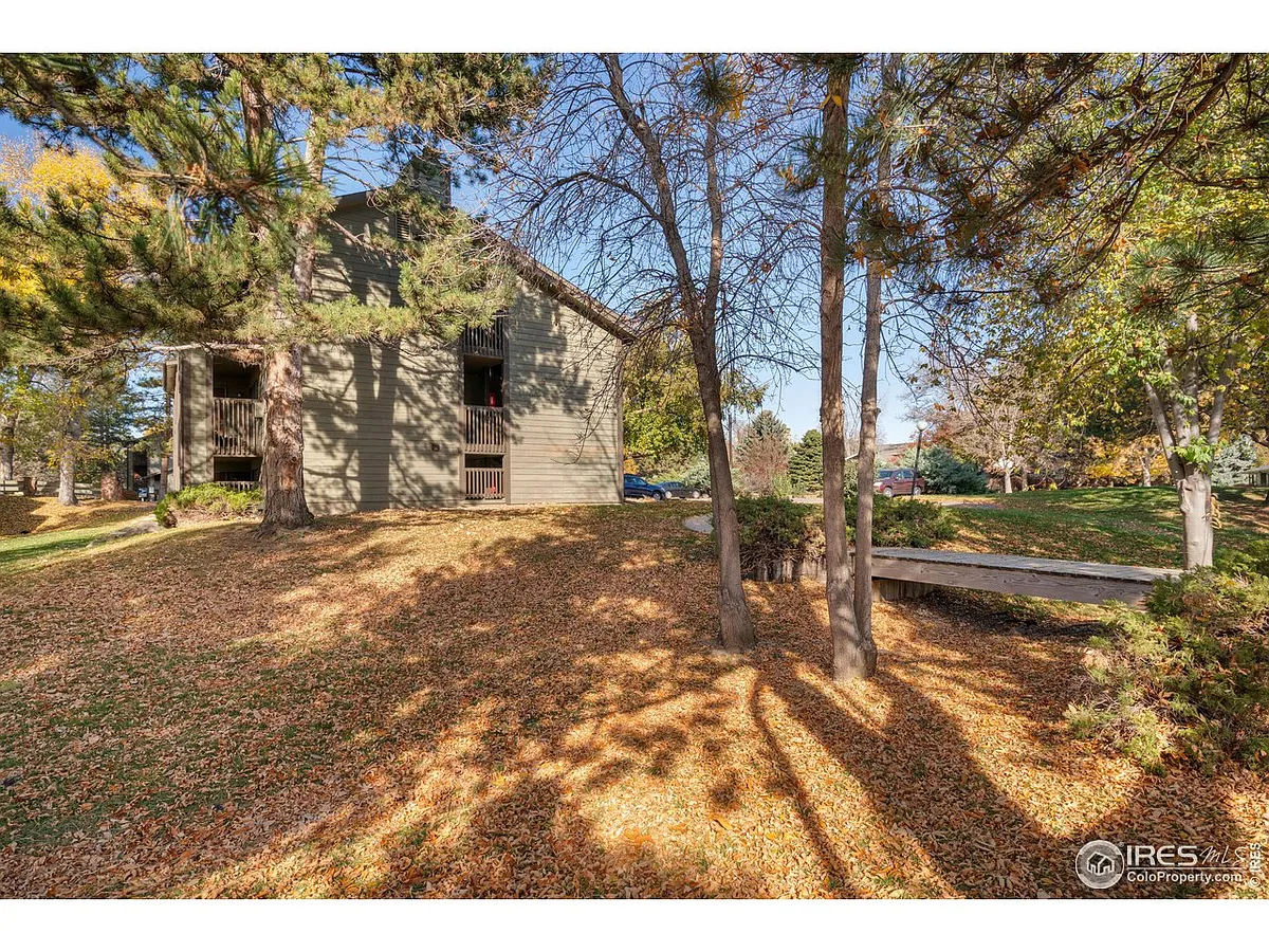 Building Photo - 925 Columbia Rd #122