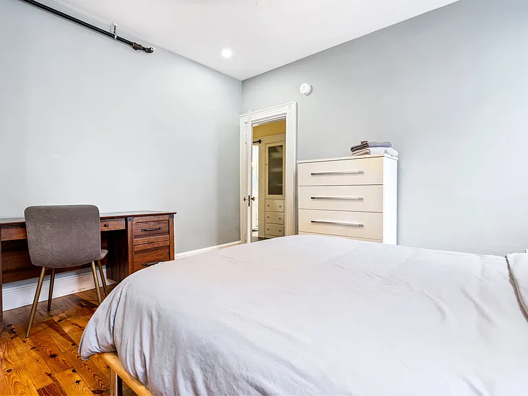 77 William St #1 — Photo 26