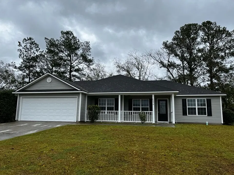 4926 Stonewall Cir
