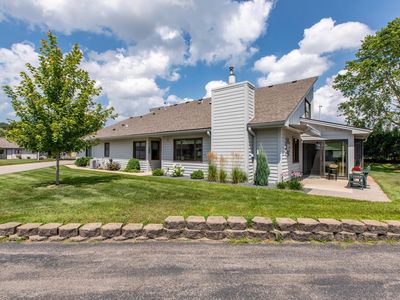 1704 Lakeview Dr SW, Rochester, MN, 55902