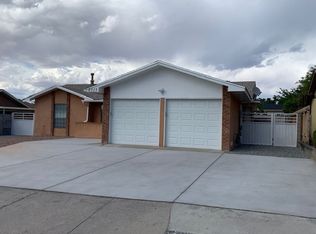 8513 Capulin Rd NE, Albuquerque, NM 87109