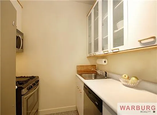 Sold by Warburg | media 16