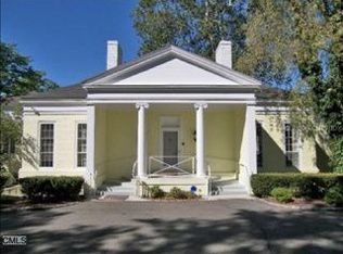 1000 Sasco Hill Rd, Fairfield, CT 06824