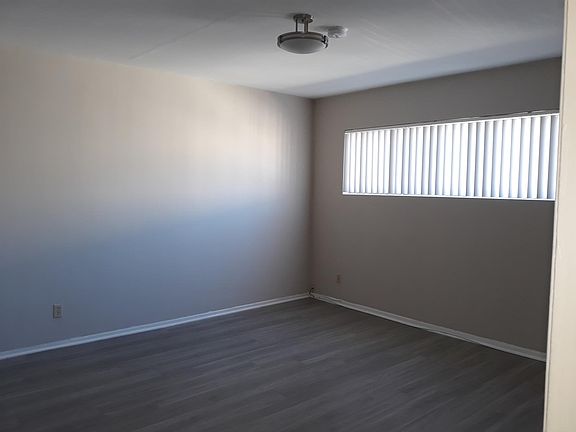 3rd image of 835 S Norton Ave APT 9