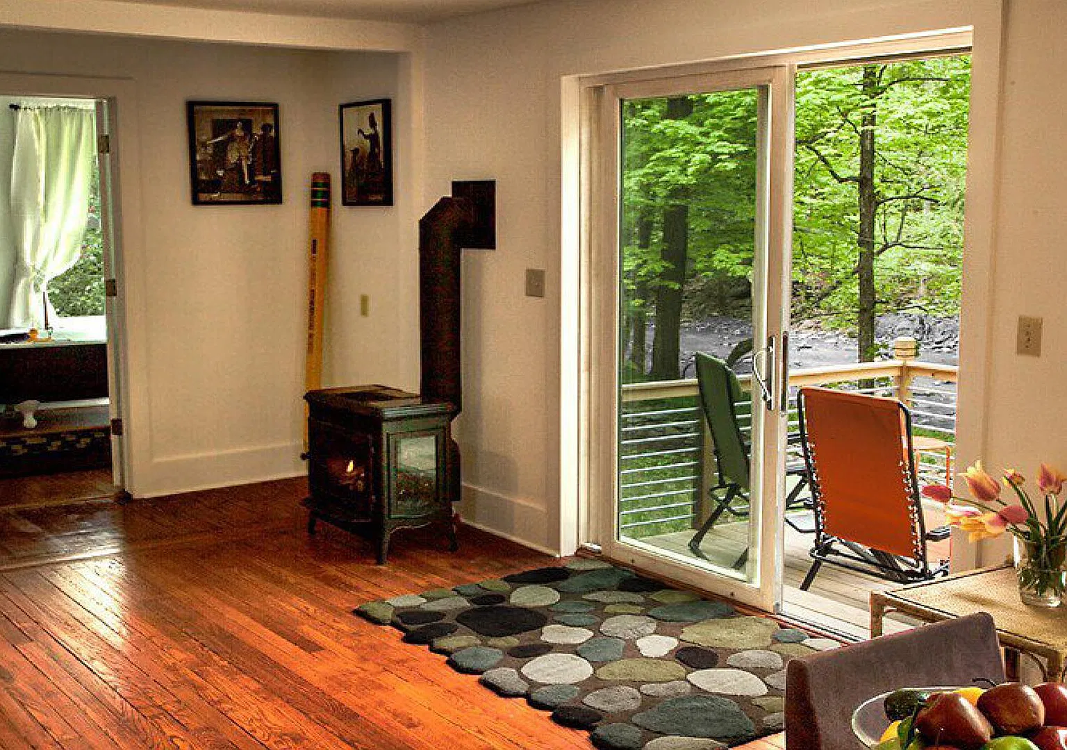 2 bed, 1.5 bath, 900 sqft, $2,900 — Photo 3