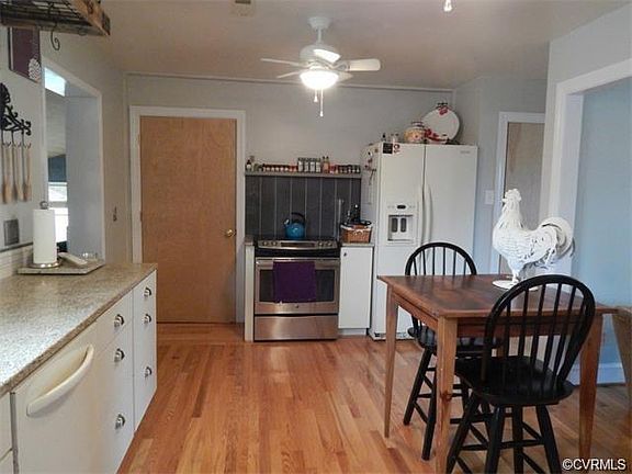 4th image of 11429 Karen Dr