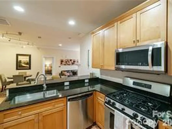 435 S Tryon St Unit 708, Charlotte, NC 28202