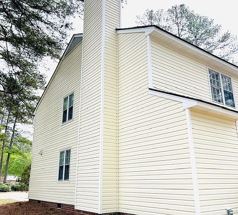 3rd image of 4811 Pinedale Blvd