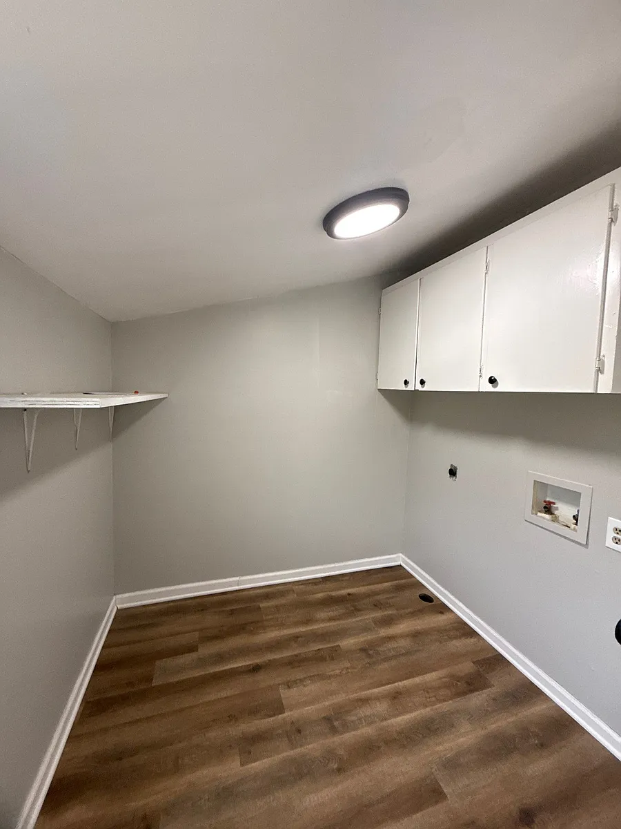 Building Photo - 15425 Tennessee #59