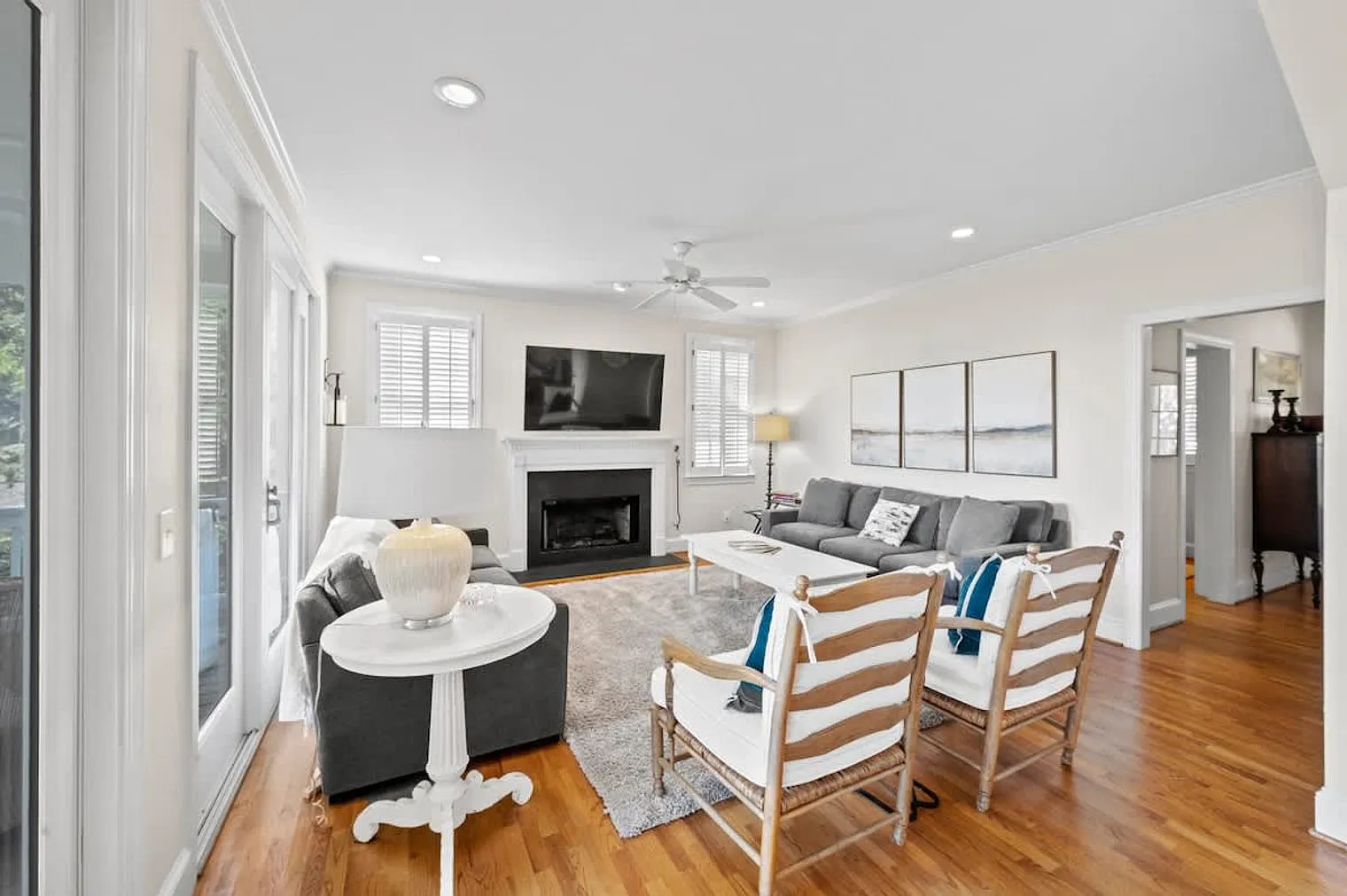 3 bed, 3.0 bath, $5,087 — Photo 1