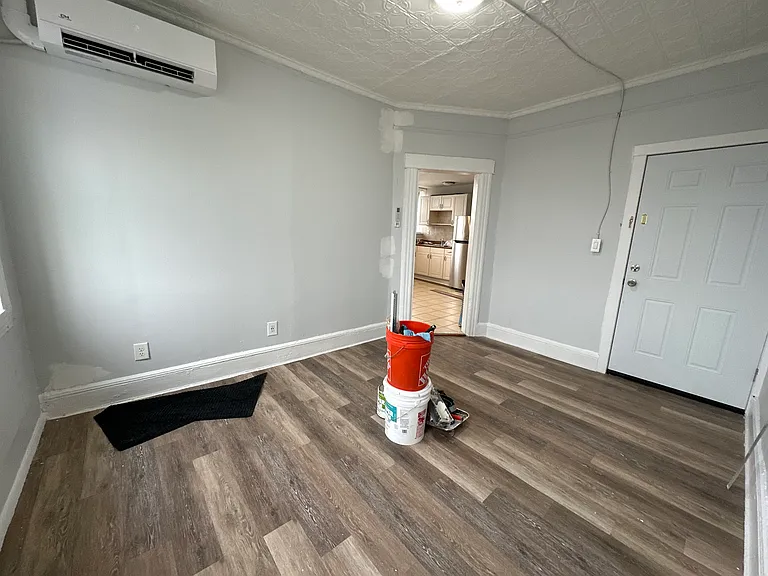 240 Paterson Ave #5 — Photo 28