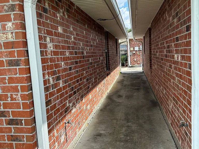 130 Cascade Dr — Photo 28
