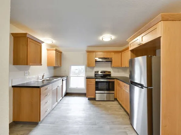 624NW, 624 NW 22nd Ave, Portland, OR 97210