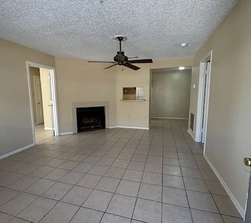 751 Hammond Manor Dr