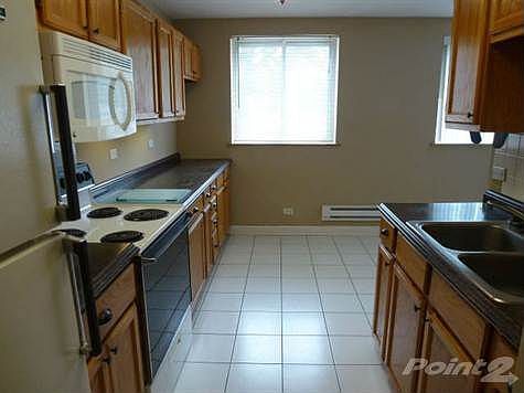 705 Strom 1C Kitchen 2