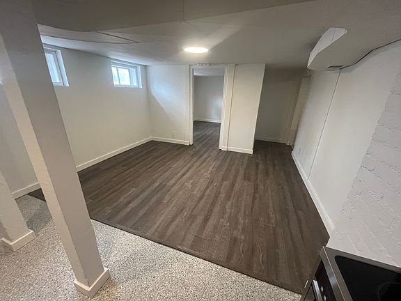 4th image of 1203 W Mulberry St #B