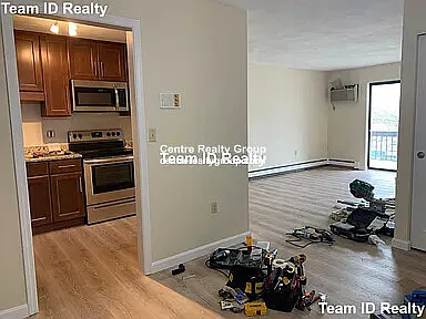 2 bed, 2.0 bath, 1000 sqft, $3,095 — Photo 2