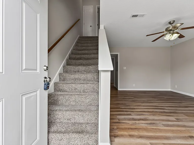Martha Lane-461/471 (x8) — Photo 8