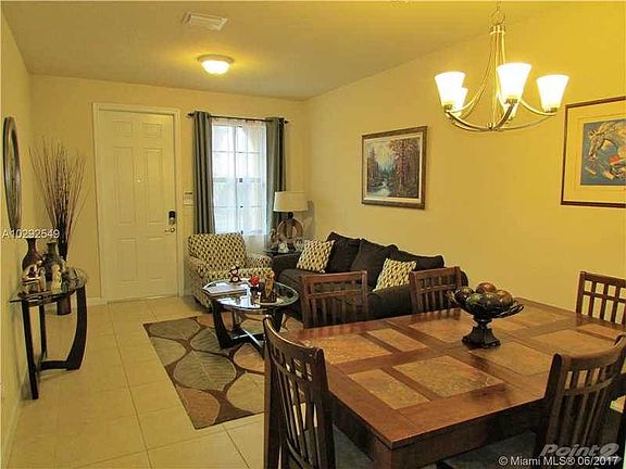 3rd image of 11637 NW 87th Ln #11637