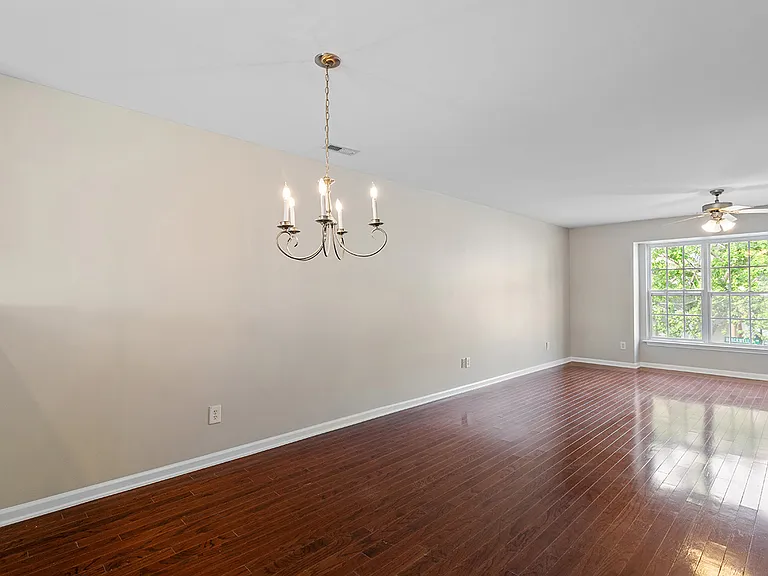 10028 Blackwell Dr — Photo 14