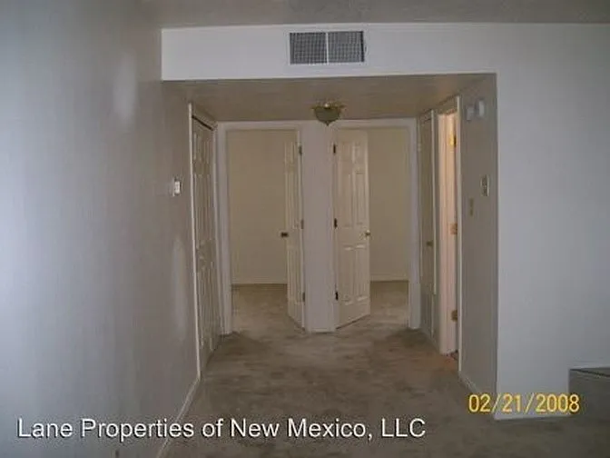 Cozy Two Bedroom Units with Fireplace — Photo 3