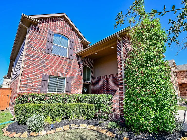 11743 Rastello Ln — Photo 2