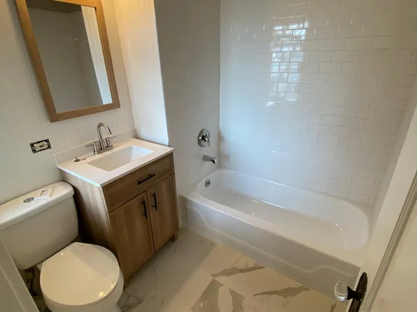 13367 Madison Ave #4, Lakewood, OH 44107