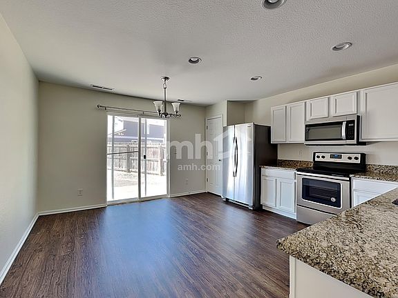 3rd image of 20 Shenandoah Way